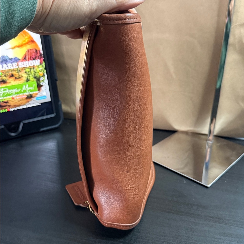 Coach Vintage Pocket Purse - Picture 9 of 17